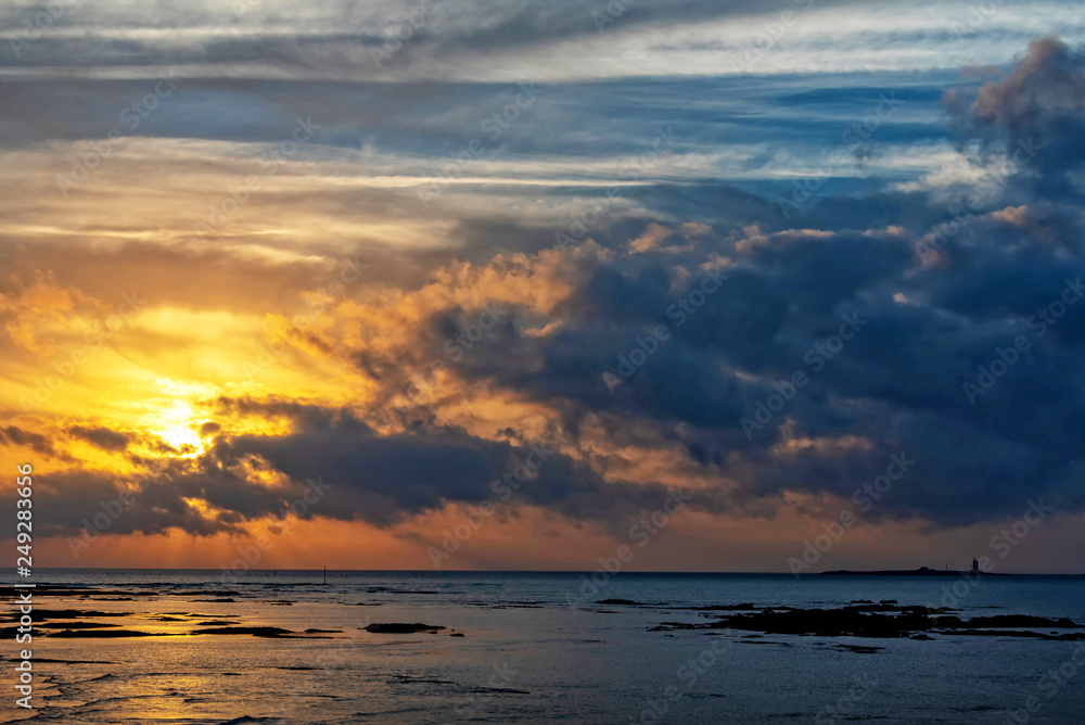 sunset sur l'île du Pilier