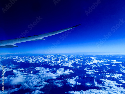 スイスアルプス上空にて