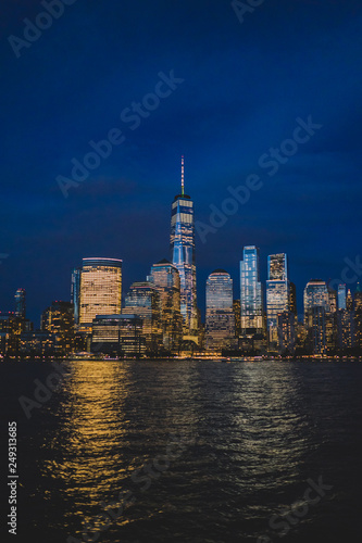 New York night skyline.