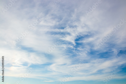 The sky in Southeast Asia The rain has a lot of clouds.