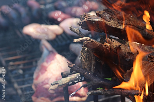 Churrasco assado a lenha