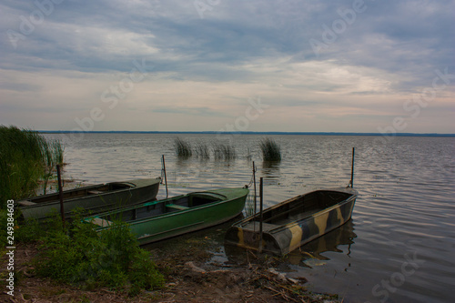 Fototapeta Naklejka Na Ścianę i Meble -  boat on the lake, лодки на озере Неро Ростов Великий
