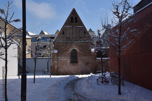 Winter vor der Rochuskapelle Landshut photo