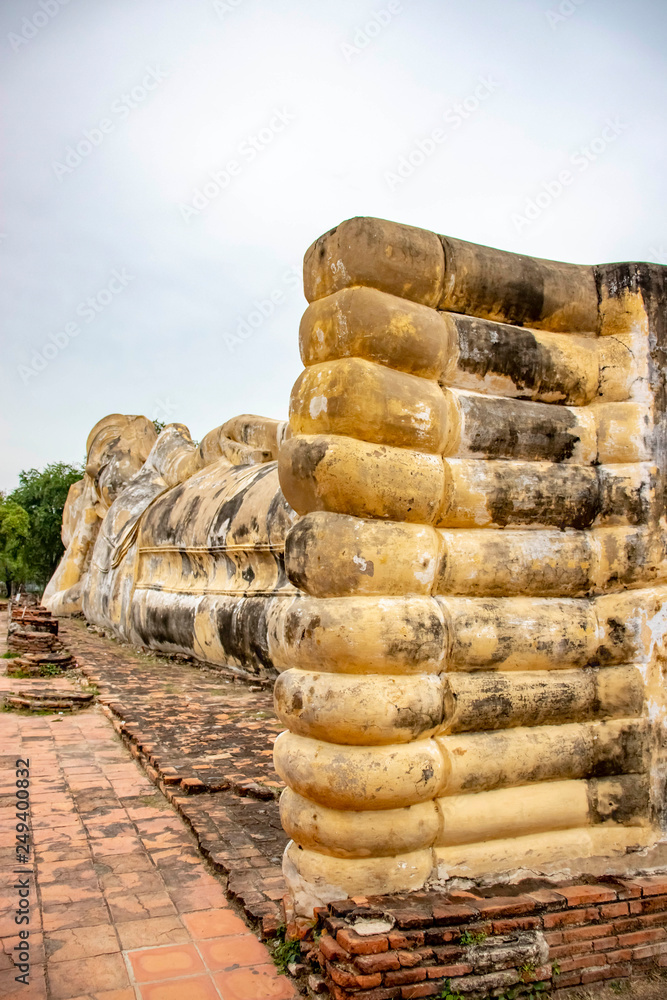 Wat Lokayasutharam Temple in Ayutthaya, Thailand