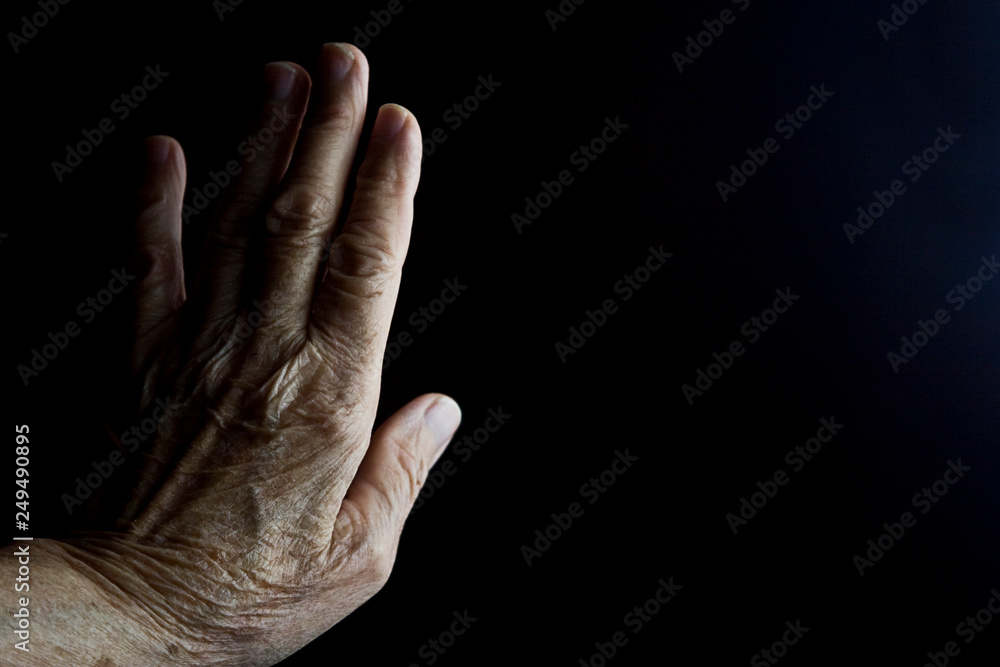 Fototapeta premium Mother's cautionary hand