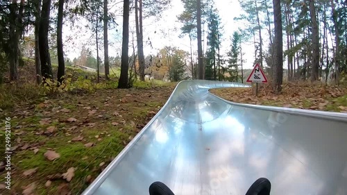 Toboggan timelapse ride