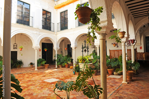 Patio of the House Palace Marquis of the Towers  Marqu  s de las Torres  in Carmona  Andalusia  Spain 