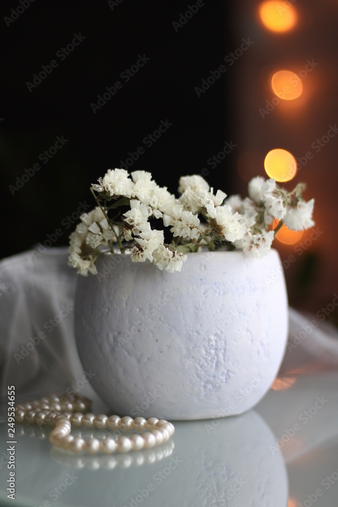 Fototapeta premium Still life flowers on the table with a beautiful background for the holiday