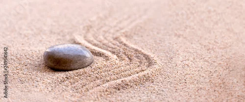 Obraz  z motywem Zen stone and sand, panoramic zen still life