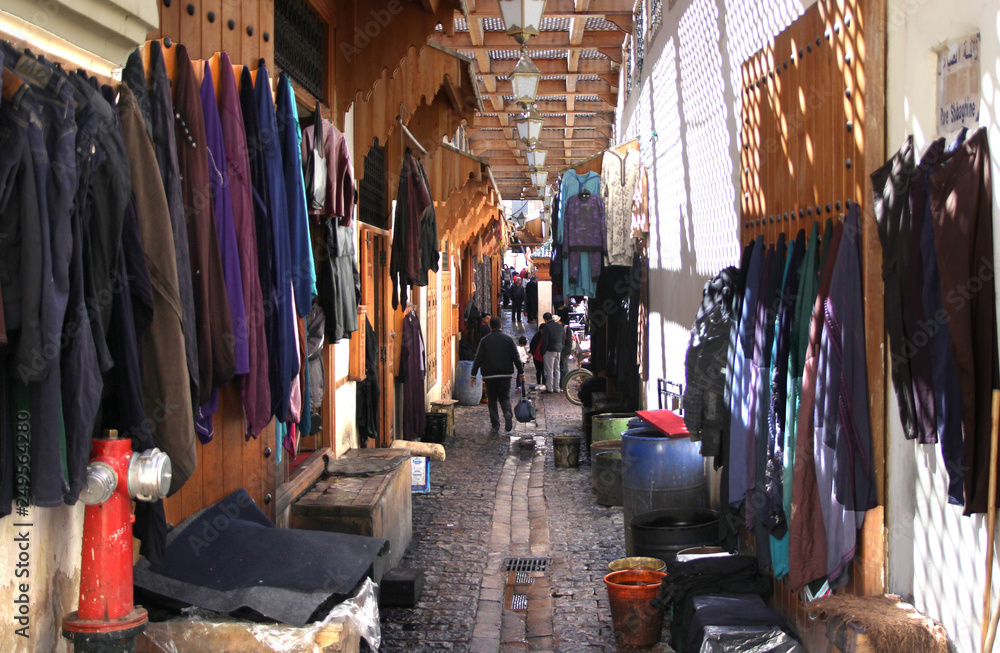 Obraz premium Outdoor markets in Morocco selling various goods