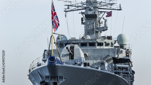 Fotografie WARSHIP - Frigate at the port wharf
