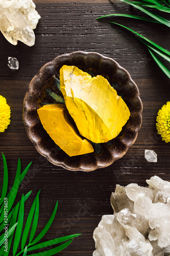 Yellow Jasper with Smoky Quartz and Mums