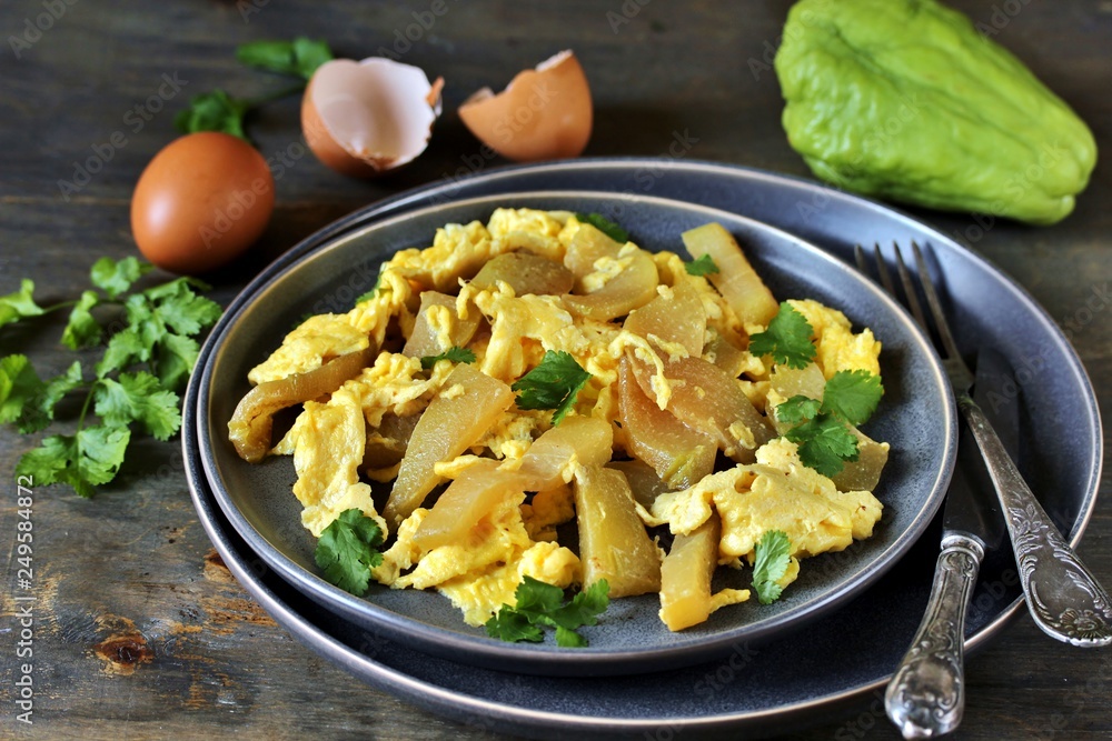 scrambled eggs with chayote scrambled eggs with chayote