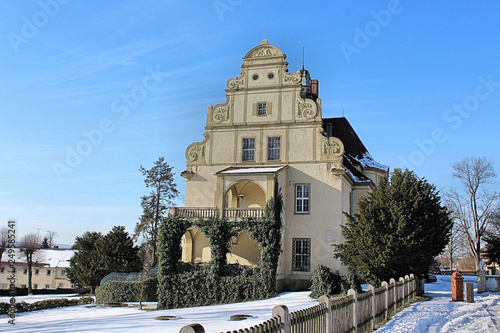 Seitenansicht Schloss Weißig photo