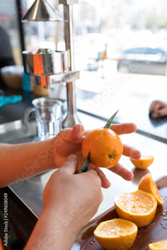 Slicing, Squeezing and making orange juice 