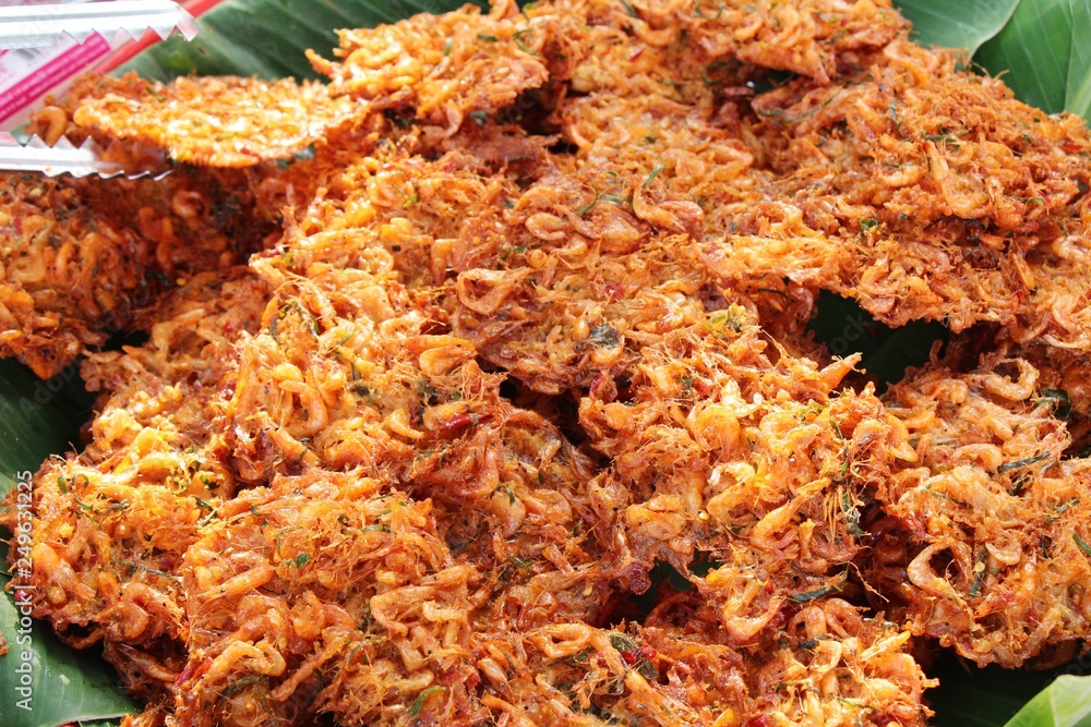 Fried shrimp cake delicious in the market Fried shrimp cake delicious in the market
