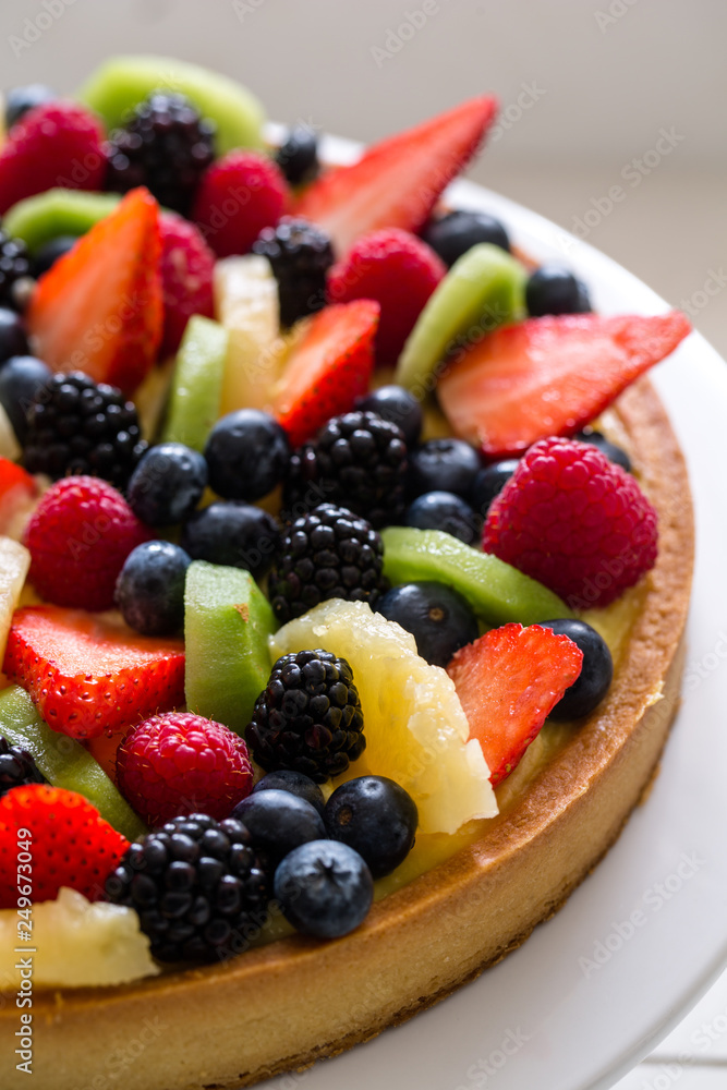 Obraz premium fruit tart - crostata di frutta