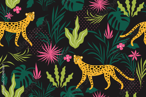 seamless pattern with leopards and tropic leaves