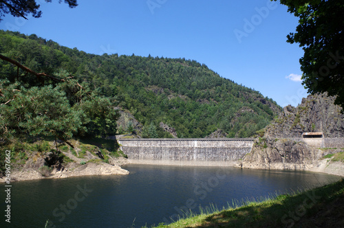 barrage du gouffre d'enfer, loire 