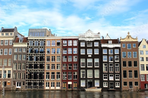 old houses in amsterdam