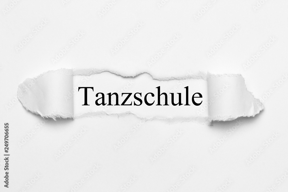 Tanzschule auf weißen gerissenen Papier Tanzschule auf weißen gerissenen Papier