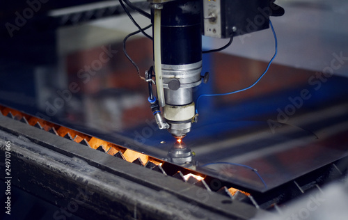  laser for metal cutting close up