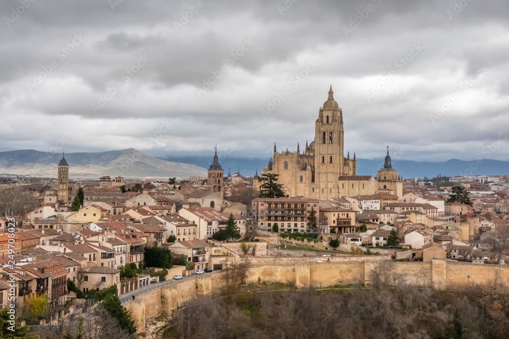 Fototapeta premium Skyline of the city of Segovia, Castile-Leon, Spain