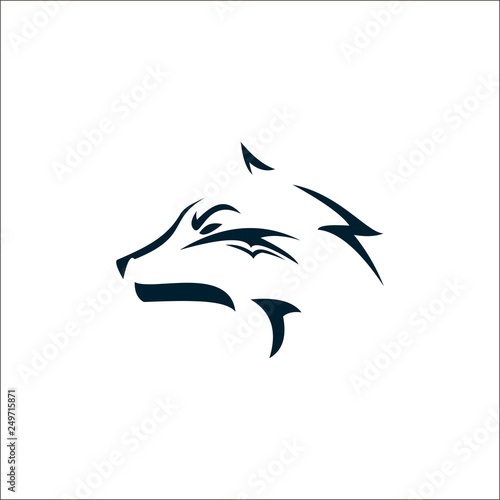 Wolf Simple Logo Design