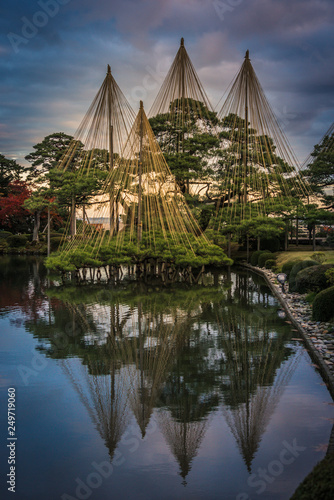 Kenrokuen Garden pond reflection