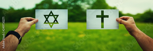 Cuadro en lienzo Judaism vs Christianity