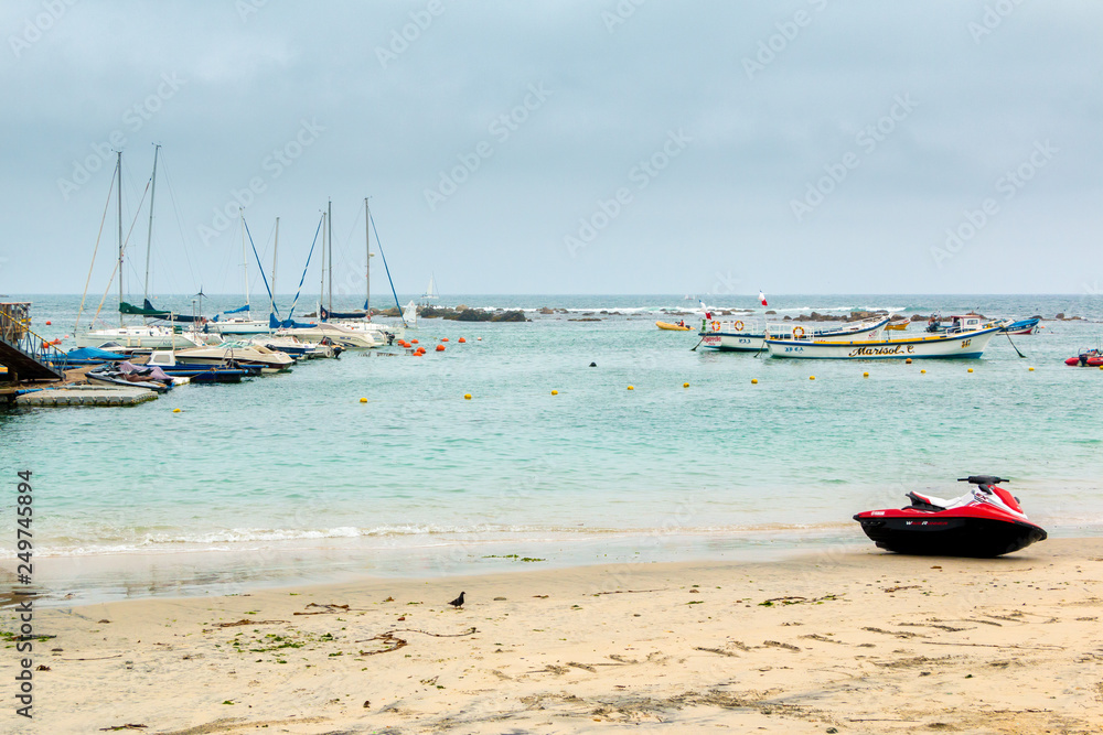 Fototapeta premium Paisaje a la orilla del mar