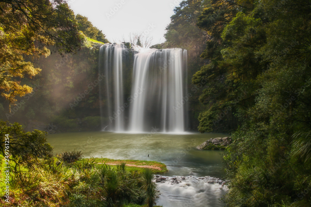 Situated to the North of Whangarei city, spectacular Whangarei Falls is a 26m high waterfall surrounded by park, native New Zealand bush and walkways. North Island, Northland