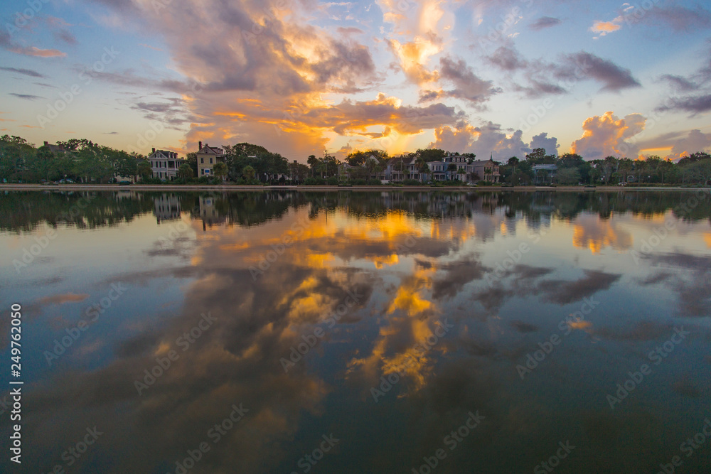 Naklejka premium sunrise glow