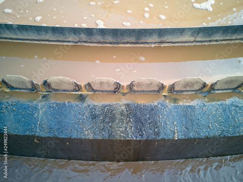 Clarifier cisterns system and effluent for wastewater treatment plant 