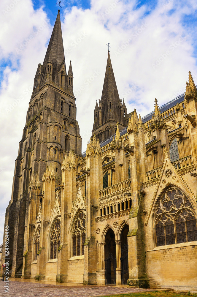 Catedral de Nuestra Señora de Bayeux, Normandía, Francia