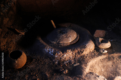 Ouarzazate, Marokko, Kashbah Ait Benhaddou, von Innen, Details, Muehle photo