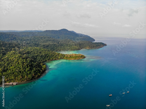 Prise de vue aérienne drone paysage côte thaïlandaise plage © Loïc Bourgeois