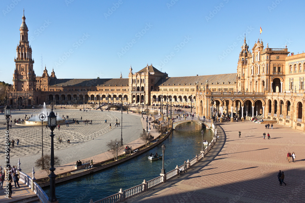 Overview of Plaza de Espana in Seville from a high view point