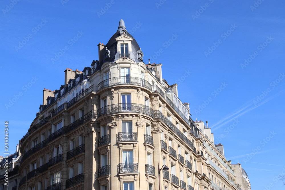 Immeuble ancien du quartier de Passy à Paris	