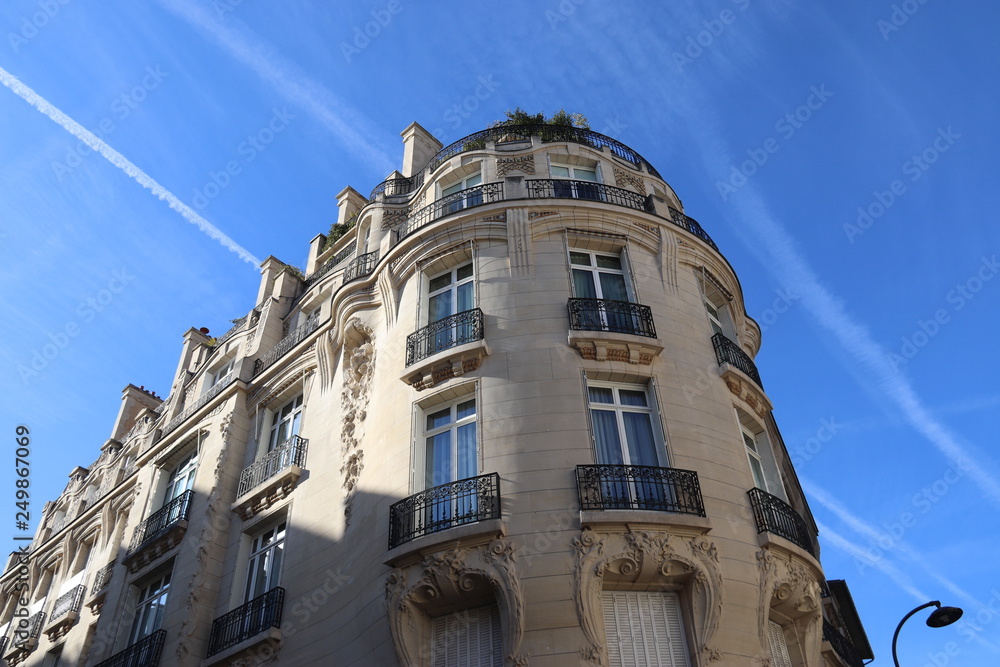 Immeuble ancien du quartier de Passy à Paris	
