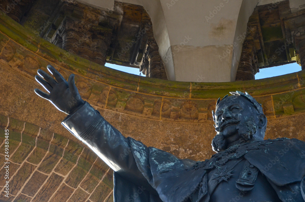 Obraz premium Kaiser-Wilhelm-Denkmal Porta Westfalica