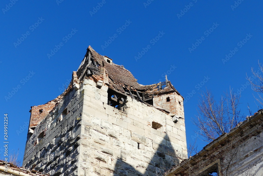 Turm der Schlossruine