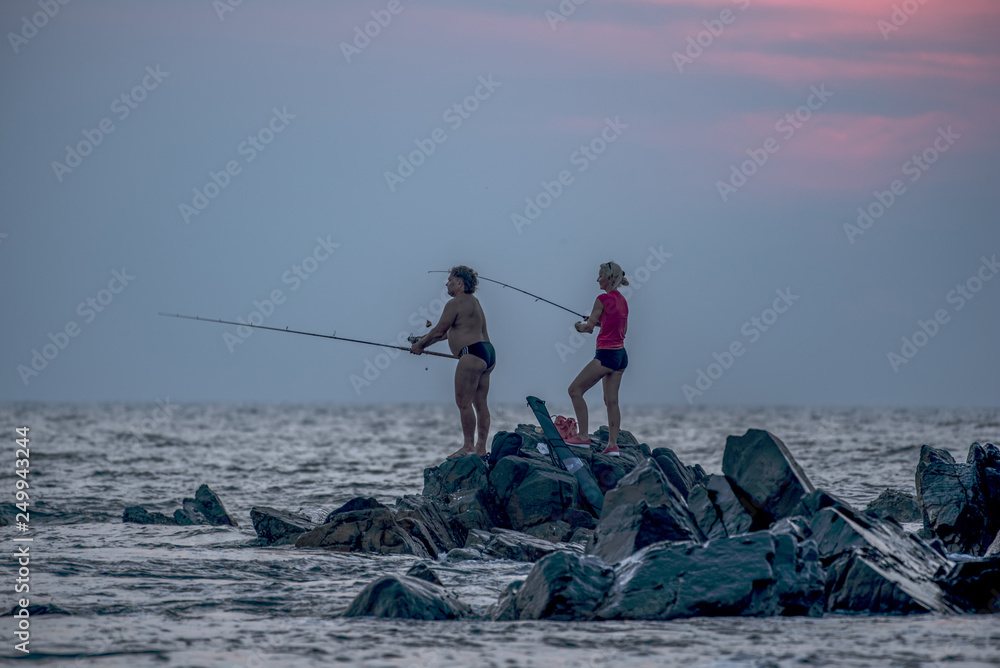 Naklejka premium Couple Doing fishing