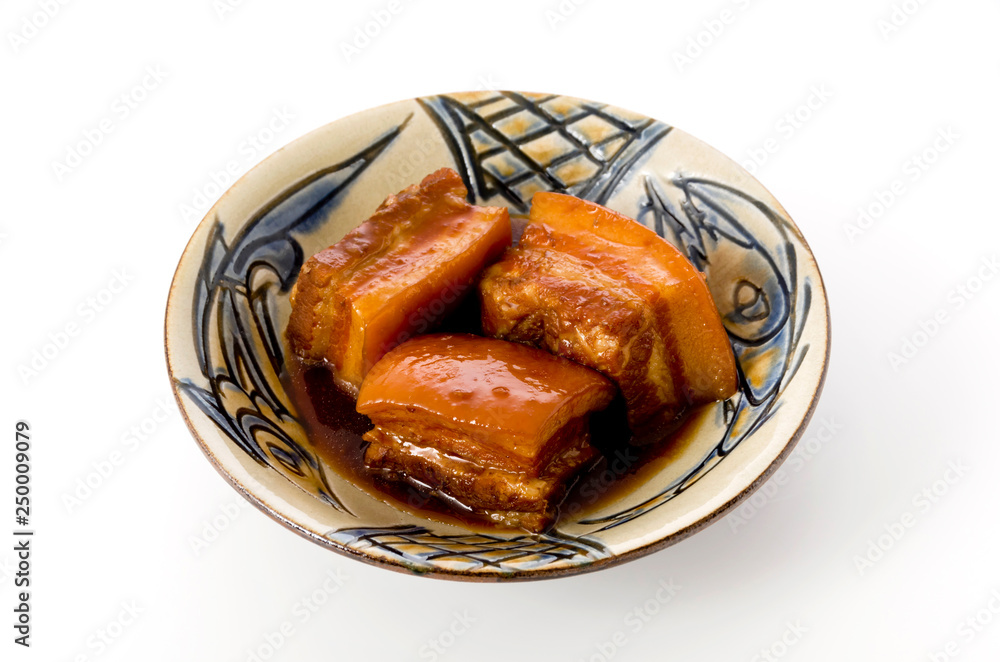 沖縄の郷土料理 ラフテー(豚肉の角煮)