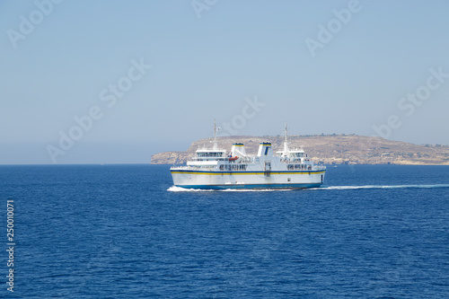 The ferry vessel from Malta to Gozo island © Raquel Pedrosa
