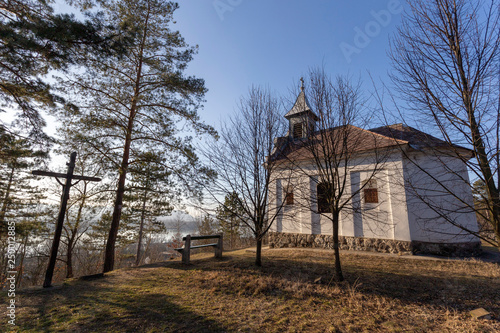 Small chapel in Zebegeny photo