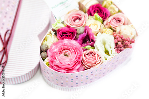 bouquet of pink roses in box