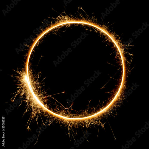 Fotografie, Obraz Shiny sparkler circle shape