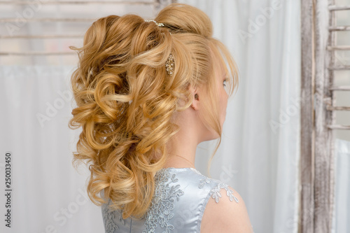 attractive blond woman with gorgeous hairdo