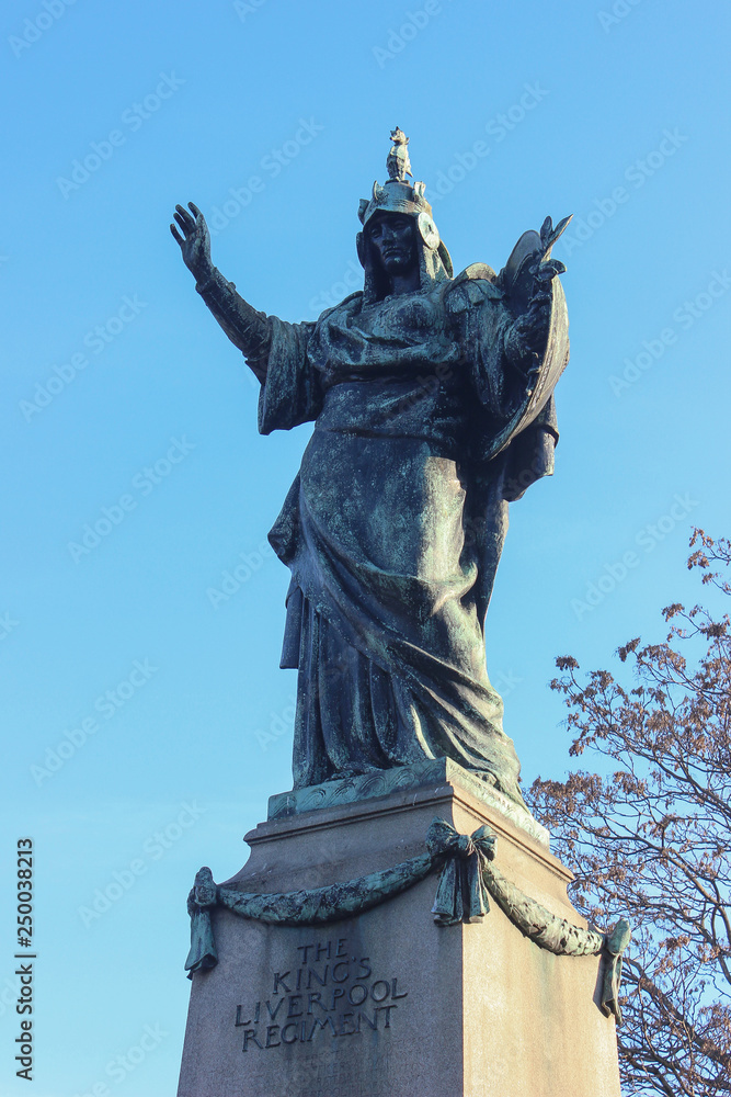 Fototapeta premium Monuments Liverpool England